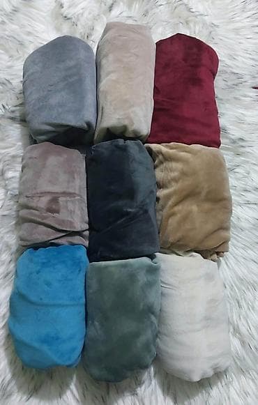 Plišane navlake za stolice
set 6 komada 3200 dinara. sn na lalafo.rs — 2 Plišane navlake za stolice
set 6 komada 3200 dinara. sn — 2