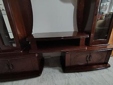 Antique Club Tables: Elegantna dnevna soba – vitrina/TV komoda od punog drveta u tamnom at lalafo.rs — 10 Antique Club Tables: Elegantna dnevna soba – vitrina/TV komoda od punog drveta u tamnom — 10
