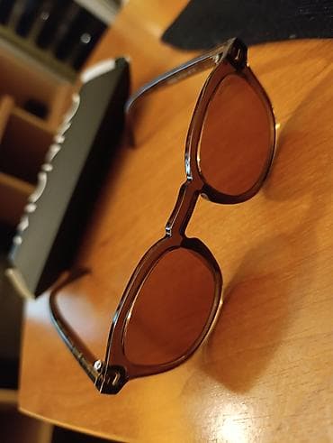 SUNČANE NAOČARE MONRO – klasičan okruglo‑kvadratni oblik - Brend na lalafo.rs — 2 SUNČANE NAOČARE MONRO – klasičan okruglo‑kvadratni oblik - Brend — 2