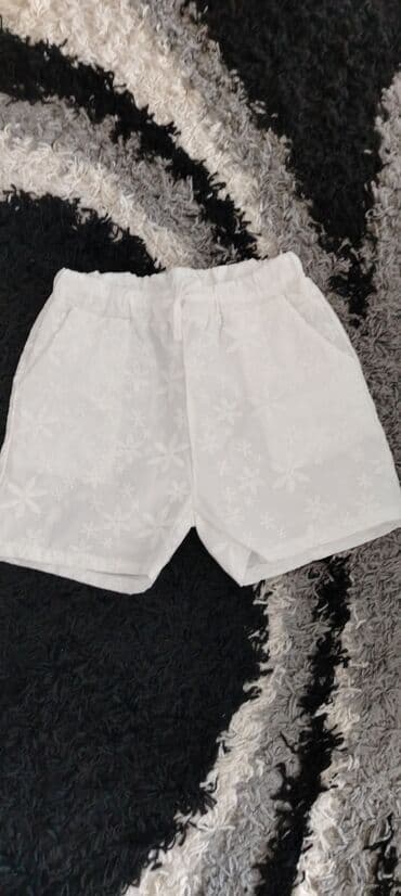 L, color - White at lalafo.rs L, color - White