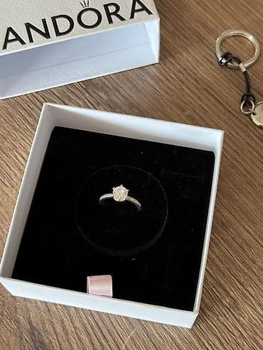 Pandora prsten, par puta nošen na lalafo.rs — 1 Pandora prsten, par puta nošen — 1