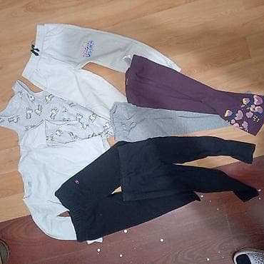 Paket dečije garderobe za devojčice – razni komadi i veličine Sadržaj na lalafo.rs — 3 Paket dečije garderobe za devojčice – razni komadi i veličine Sadržaj — 3