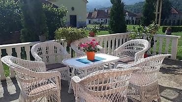 Pletena baštenska garnitura – ručni rad - Komplet 4 stolice + sto na lalafo.rs Pletena baštenska garnitura – ručni rad - Komplet 4 stolice + sto