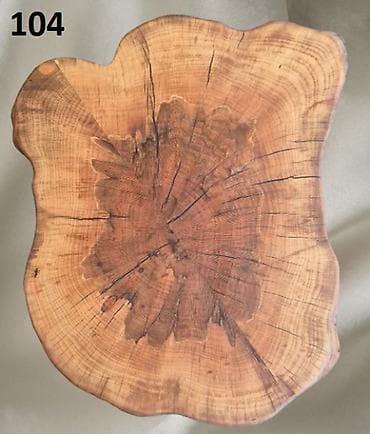 🌟 **Prodaja klub stolova** 🌟model 104 Dragi prijatelji, Sa at lalafo.rs 🌟 **Prodaja klub stolova** 🌟model 104 Dragi prijatelji, Sa