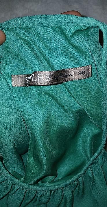 Haljina vel.s/m.Bez ostecenja na lalafo.rs — 3 Haljina vel.s/m.Bez ostecenja — 3