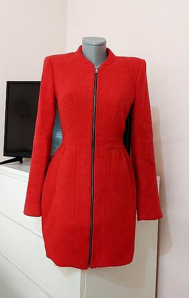 kozna jakna sa: Zara crveni kaput Odlicno stanje Velicina je S Duzina: 82cm Ramena na lalafo.rs — 1 kozna jakna sa: Zara crveni kaput Odlicno stanje Velicina je S Duzina: 82cm Ramena — 1