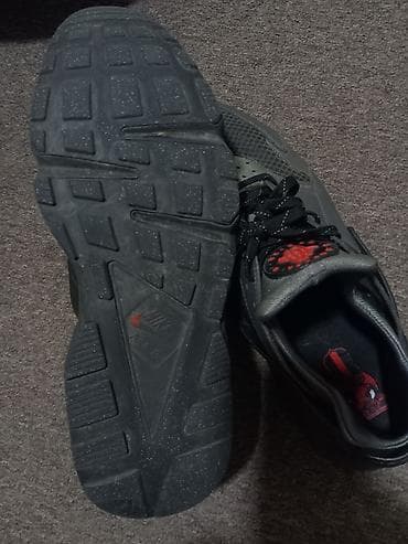 Muske patike Nike, br 46 na lalafo.rs — 8 Muske patike Nike, br 46 — 8