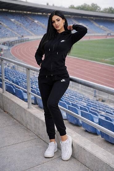 Nike ženska trenerka NOVO Novo Pamuk Veličine m l xl 2xl fb Moja na lalafo.rs Nike ženska trenerka NOVO Novo Pamuk Veličine m l xl 2xl fb Moja