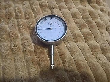METRICA 0.01mm 0-10mm. Stanje alata i preciznost ne znam na lalafo.rs METRICA 0.01mm 0-10mm. Stanje alata i preciznost ne znam