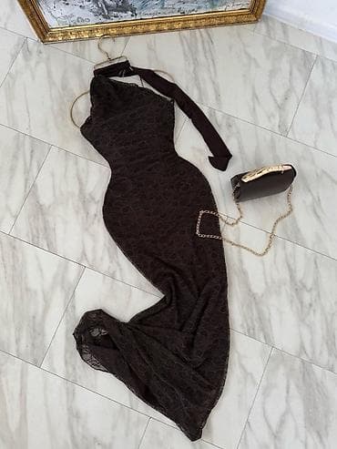 Elegantna duga haljina u čokoladno braon boji. - Kroj: uska silueta na lalafo.rs — 1 Elegantna duga haljina u čokoladno braon boji. - Kroj: uska silueta — 1