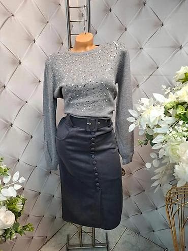 Elegantna kombinacija džempera i suknje u sivoj paleti.gs Džemper: - na lalafo.rs Elegantna kombinacija džempera i suknje u sivoj paleti.gs Džemper: -