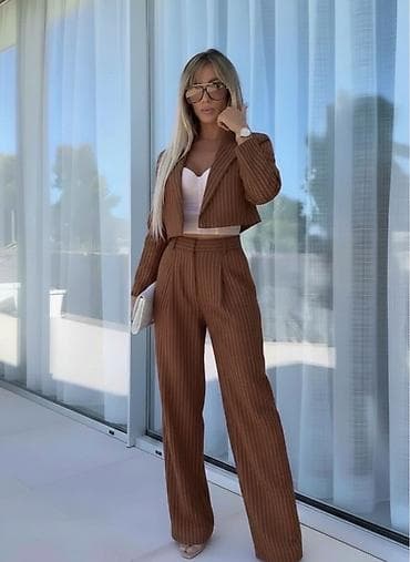 🔥Zenski komplet sako + pantalone, prugasti dezen
✅3500 din na lalafo.rs — 2 🔥Zenski komplet sako + pantalone, prugasti dezen
✅3500 din — 2