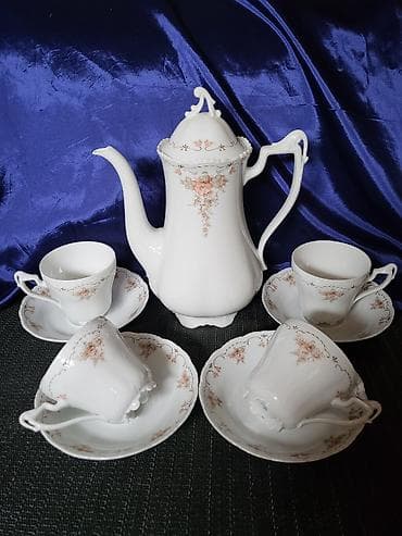 Servis za kafu,caj 1968god.Tettau Koniglich Bavaria. Nemacki servis na lalafo.rs Servis za kafu,caj 1968god.Tettau Koniglich Bavaria. Nemacki servis