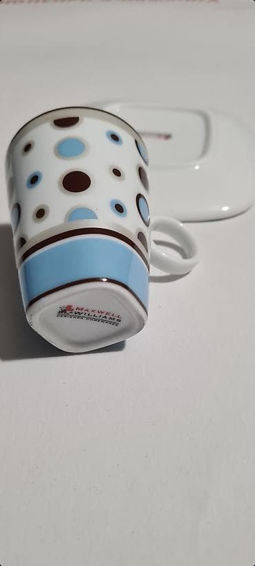 ★ Na prodaju za Espresso kafu, set od 4 šoljice sa tacnama dizajna na lalafo.rs — 1 ★ Na prodaju za Espresso kafu, set od 4 šoljice sa tacnama dizajna — 1