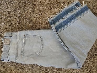 Ženske Zara široke farmerke svetlo plave boje, sa modernim detaljima na lalafo.rs — 2 Ženske Zara široke farmerke svetlo plave boje, sa modernim detaljima — 2