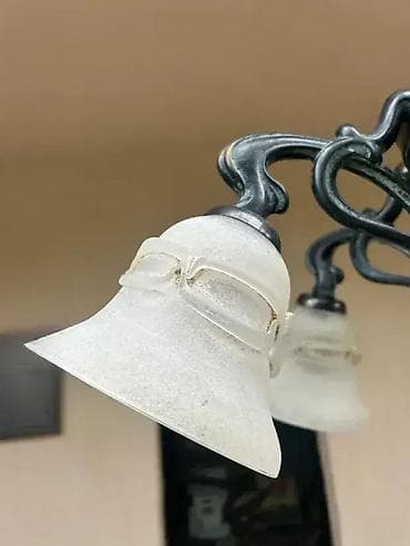 Stilske lampe: Stari salonski luster - ODLIČNO STANJE - MOGUĆ PREVOZ U odličnom na lalafo.rs — 5 Stilske lampe: Stari salonski luster - ODLIČNO STANJE - MOGUĆ PREVOZ U odličnom — 5