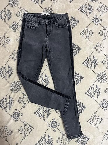 Nošene par puta ali u jako dobrom stanju❤️ na lalafo.rs Nošene par puta ali u jako dobrom stanju❤️