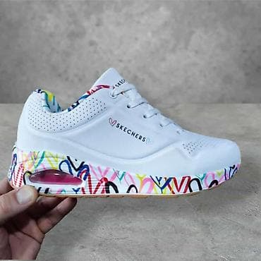 Skechers ❤️ 2025
4000 din 36-41
ik na lalafo.rs — 5 Skechers ❤️ 2025
4000 din 36-41
ik — 5