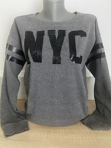 Terranova dukserica, veličina Medium. Siva boja, klasičan okrugli at lalafo.rs — 1 Terranova dukserica, veličina Medium. Siva boja, klasičan okrugli — 1