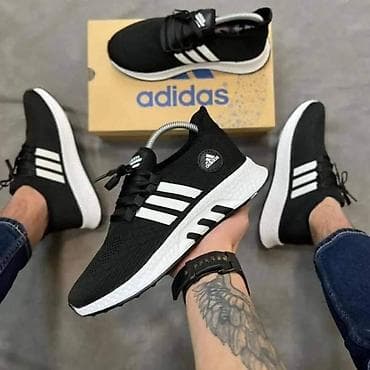 Broj 40-44
Cena 3500 din na lalafo.rs — 3 Broj 40-44
Cena 3500 din — 3