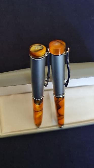 Luxor poklon set pisaćih instrumenata dal su od sedefa ili cilibara na lalafo.rs — 3 Luxor poklon set pisaćih instrumenata dal su od sedefa ili cilibara — 3