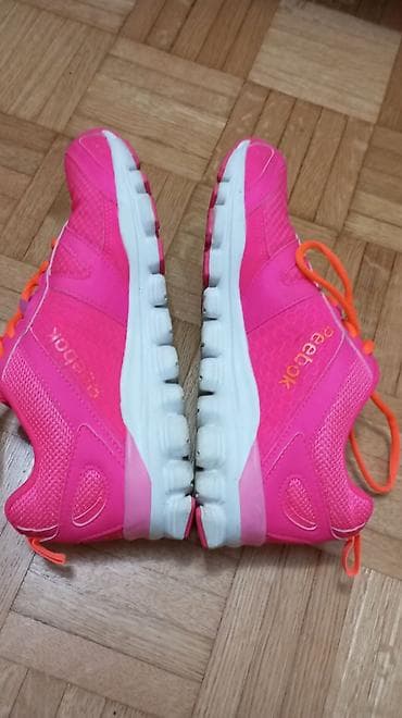 Reebok ženske patike za trčanje - Model: Reebok (Microweb sistem na lalafo.rs — 2 Reebok ženske patike za trčanje - Model: Reebok (Microweb sistem — 2