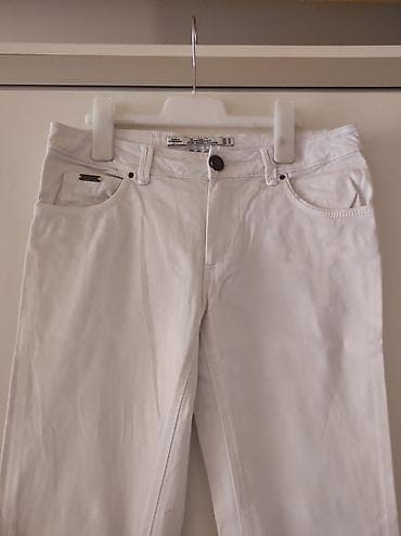 pantalone butiku ali: Zara bele pantalone velicina 36, ali pratite mere. Poluobim struka 40 na lalafo.rs — 2 pantalone butiku ali: Zara bele pantalone velicina 36, ali pratite mere. Poluobim struka 40 — 2