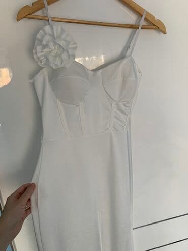 Pronto Moda M, bоја - Bela, Večernji, maturski, Na bretele na lalafo.rs Pronto Moda M, bоја - Bela, Večernji, maturski, Na bretele