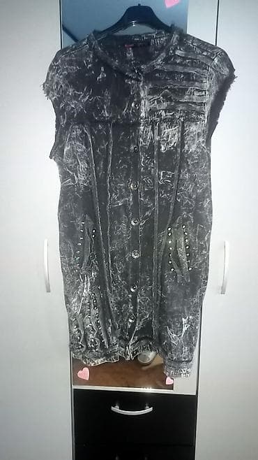 Crna tunika/haljina bez rukava, urbanog „washed/acid” efekta. - na lalafo.rs — 6 Crna tunika/haljina bez rukava, urbanog „washed/acid” efekta. - — 6