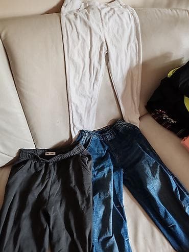 Paket odeće – razni komadi za decu i odrasle - Duks crni sa na lalafo.rs — 2 Paket odeće – razni komadi za decu i odrasle - Duks crni sa — 2