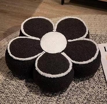 Dekorativni jastuk – cvet - Mekan, pufnast jastuk u obliku petokrakog na lalafo.rs — 1 Dekorativni jastuk – cvet - Mekan, pufnast jastuk u obliku petokrakog — 1