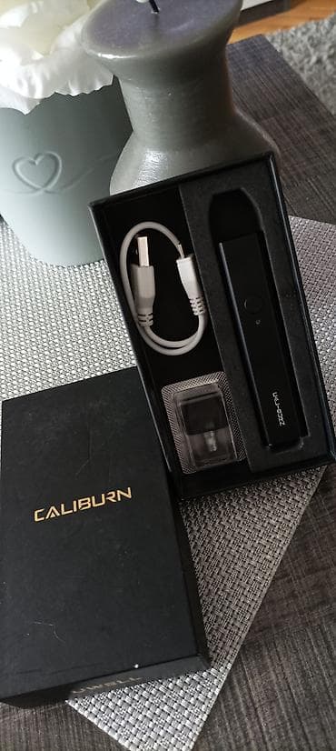 Uwell Caliburn pod sistem – komplet - Originalno pakovanje „CALIBURN“ na lalafo.rs — 1 Uwell Caliburn pod sistem – komplet - Originalno pakovanje „CALIBURN“ — 1