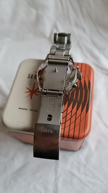 Muski sat ispravan sve radi na lalafo.rs — 2 Muski sat ispravan sve radi — 2