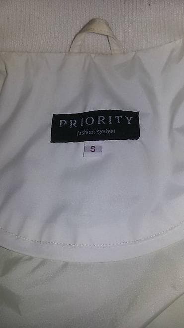 Jackets, Coats, Vests: Priority Bela duga zimska jakna, nošena par puta svega, takoreći nova at lalafo.rs — 5 Jackets, Coats, Vests: Priority Bela duga zimska jakna, nošena par puta svega, takoreći nova — 5