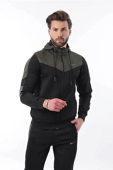Trenerka Nike, bоја - Crna na lalafo.rs — 1 Trenerka Nike, bоја - Crna — 1