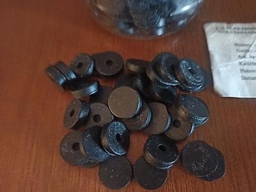 Gumice za virble ф16x4/5mm. Cena 1000din (ima ih oko 500kom) na lalafo.rs Gumice za virble ф16x4/5mm. Cena 1000din (ima ih oko 500kom)