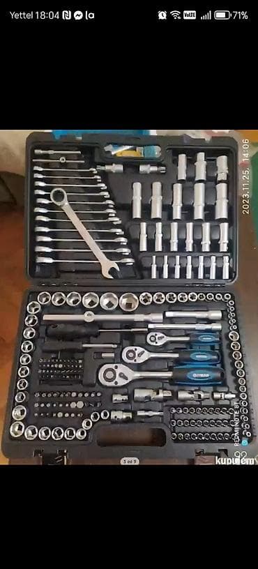 Komplet alata u koferu – kombinovani 1/4", 3/8" i 1/2" pogon Sadržaj na lalafo.rs Komplet alata u koferu – kombinovani 1/4", 3/8" i 1/2" pogon Sadržaj