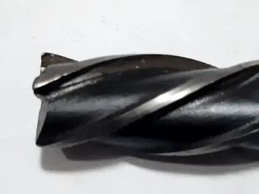 Milling Cutters: Glodalo cetvoropero 20mm osteceno, levi smer Glodalo je koristeno u at lalafo.rs — 4 Milling Cutters: Glodalo cetvoropero 20mm osteceno, levi smer Glodalo je koristeno u — 4