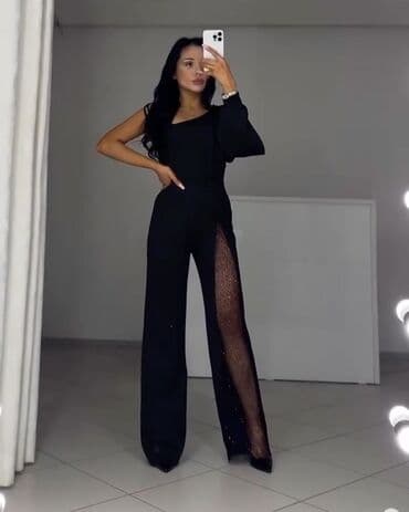 💫Elegantni ženski kombinezon – crna boja
2600 din na lalafo.rs 💫Elegantni ženski kombinezon – crna boja
2600 din