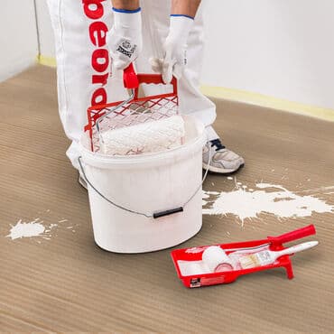 Dvoslojni zaštitni karton (15m) pruža efikasnu zaštitu podova tokom na lalafo.rs Dvoslojni zaštitni karton (15m) pruža efikasnu zaštitu podova tokom