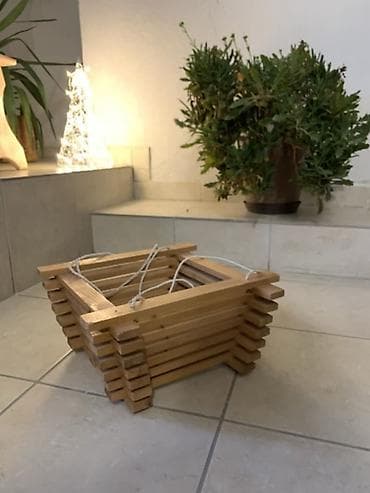 Saksija za cveće 1500dinara na lalafo.rs — 1 Saksija za cveće 1500dinara — 1