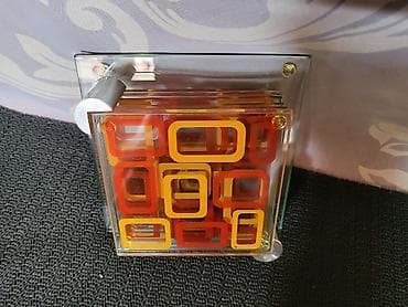 Postolja vintaz sa stalkom za case,staklena. Stalak sa at lalafo.rs — 2 Postolja vintaz sa stalkom za case,staklena. Stalak sa — 2