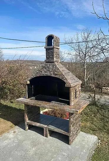 Pečenjara za Prasice (oko 20kg) + Rešetka za Roštilj 🍖 Cena uključuje na lalafo.rs — 2 Pečenjara za Prasice (oko 20kg) + Rešetka za Roštilj 🍖 Cena uključuje — 2