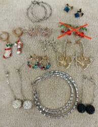 Rasprodaja, akcija sve po 200 dinara, nove i korišćene, srebrne i na lalafo.rs Rasprodaja, akcija sve po 200 dinara, nove i korišćene, srebrne i