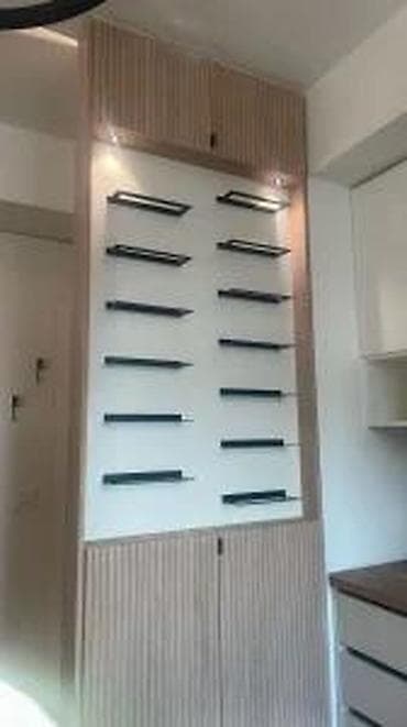 Antique Display Cabinets: DRŽAČI ZA VINSKE FLAŠE LUX556 | at lalafo.rs — 1 Antique Display Cabinets: DRŽAČI ZA VINSKE FLAŠE LUX556 | — 1