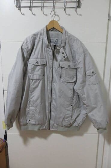 ZIMSKA JAKNA velicina 3XL, NIKAKVA RAZLIKA OD NOVE, nepropusna za na lalafo.rs ZIMSKA JAKNA velicina 3XL, NIKAKVA RAZLIKA OD NOVE, nepropusna za