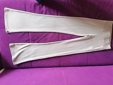 pantalone butiku ali: Bershka zvonarice xs al su vise s jednom nosene na lalafo.rs — 1 pantalone butiku ali: Bershka zvonarice xs al su vise s jednom nosene — 1