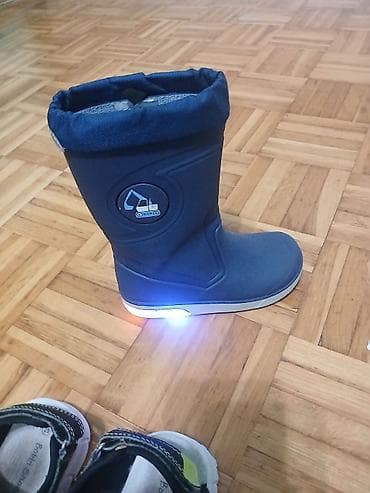 Dečija obuća – 2 para 1) Zimske čizme Lupilu - Veličina: 24 (oznaka na lalafo.rs — 2 Dečija obuća – 2 para 1) Zimske čizme Lupilu - Veličina: 24 (oznaka — 2