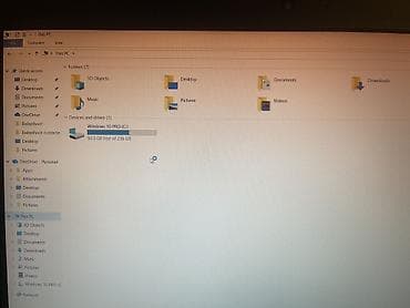 HP EliteBook 850 G3 – poslovni 15.6" laptop Specifikacije: - Ekran at lalafo.rs — 4 HP EliteBook 850 G3 – poslovni 15.6" laptop Specifikacije: - Ekran — 4