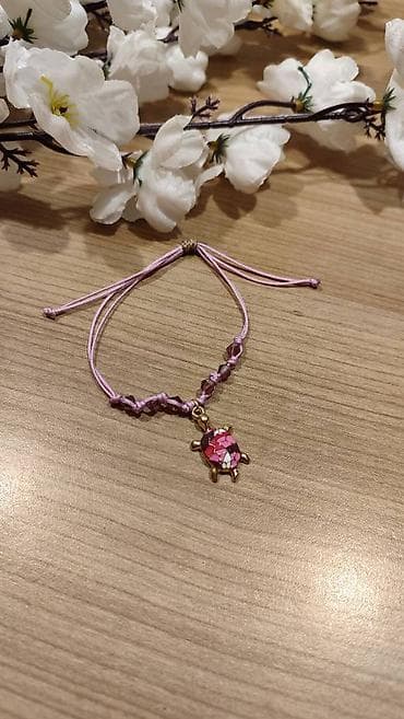 Ručno rađena narukvica sa priveskom kornjače. - Končani kaiš u na lalafo.rs — 2 Ručno rađena narukvica sa priveskom kornjače. - Končani kaiš u — 2